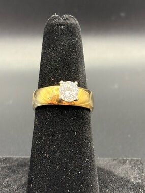 18K GE Gold Ring with Clear Round Stone - Women Jewelry